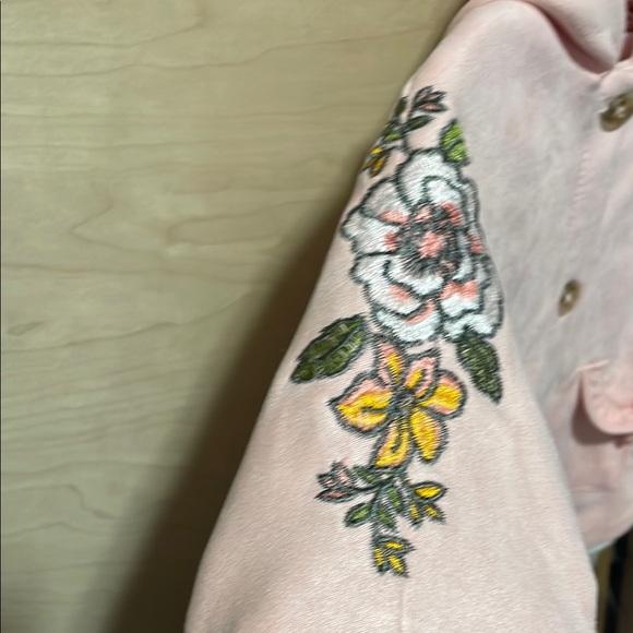 Three piece size 4t outfit - Picture 3 of 7